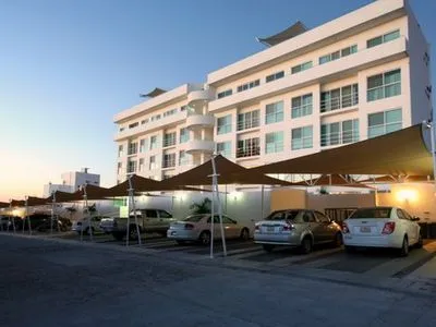 Main view of Marina Palmira Condominiums in La Paz, Baja California Sur, Mexico
